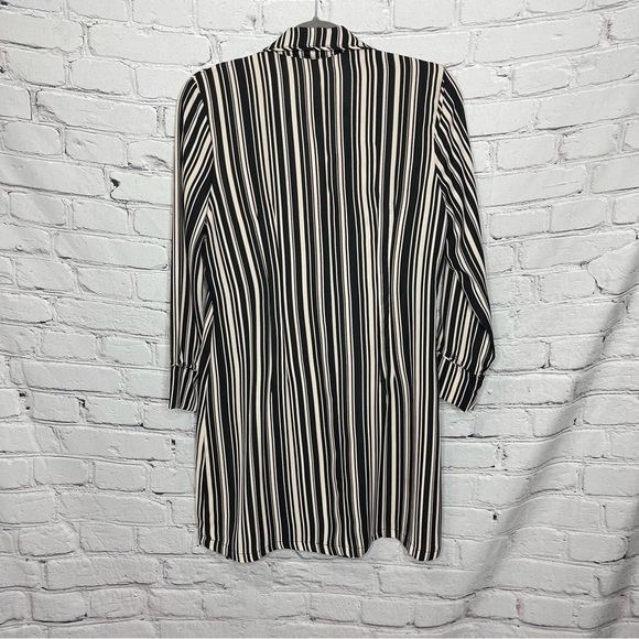 Free People Black/Cream Striped Button Down Dress Lightweight Women’s size Med. - Picture 2 of 7